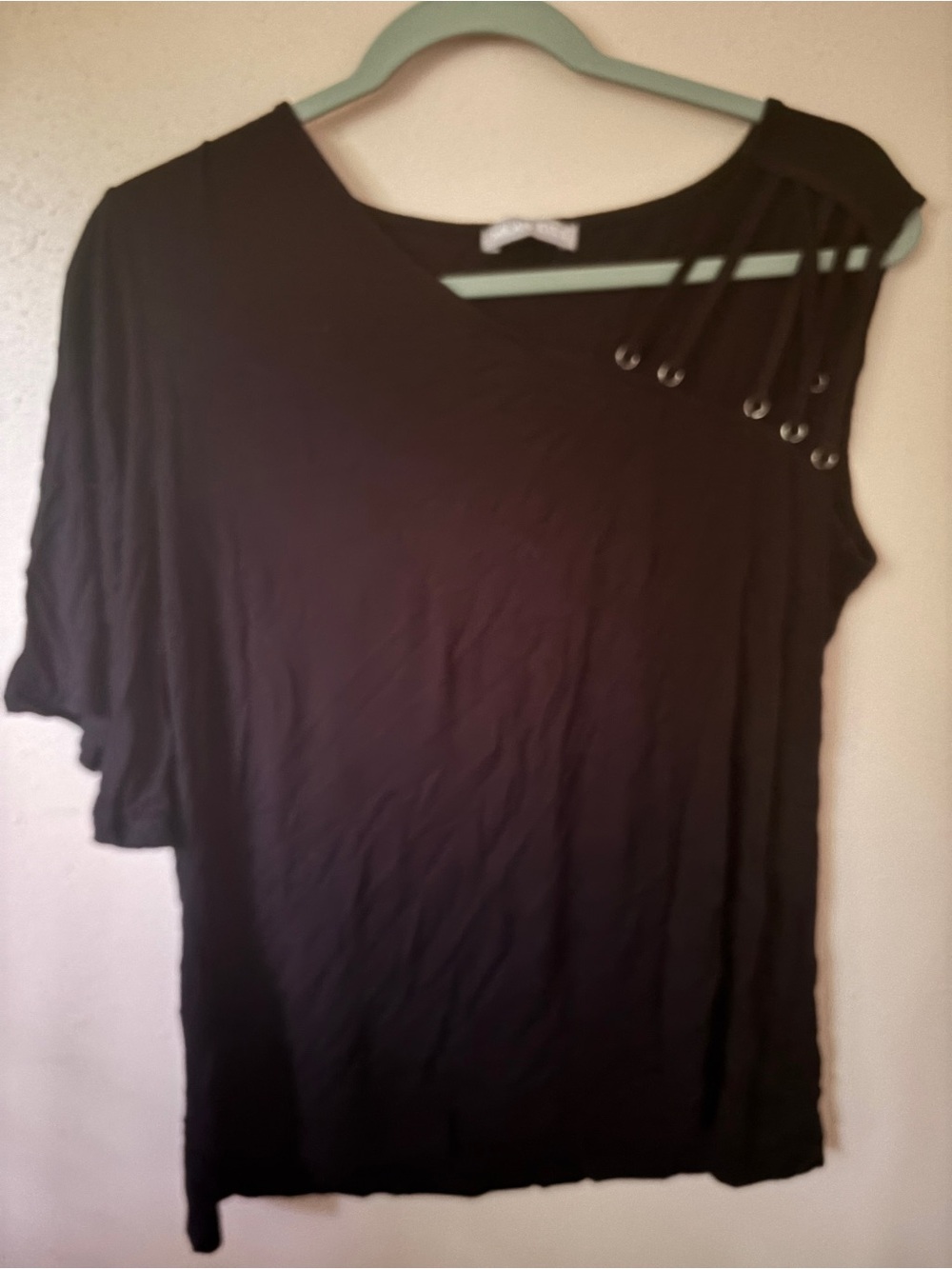 Black Asymmetric One-Shoulder Grommet Detail Top